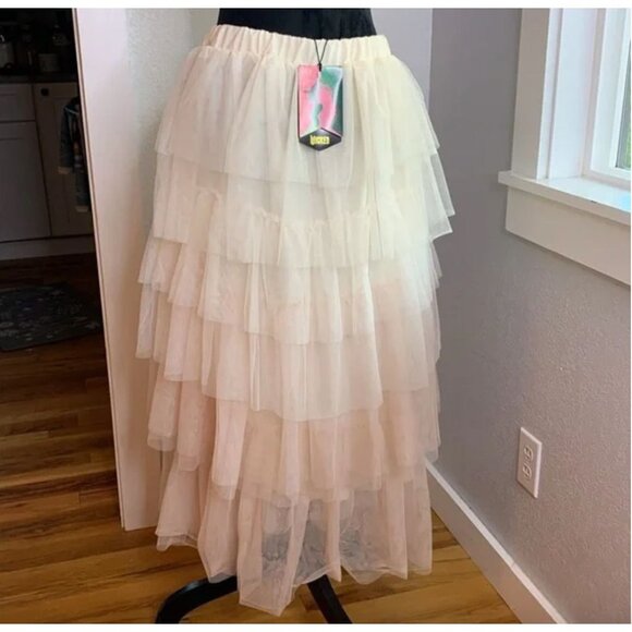 Wicked A Collection From Paul Tazewell glinda Layered Tulle blush Maxi Skirt XS - Picture 7 of 8